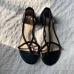 Calvin Klein Roslyn leather sandals ~ size 6